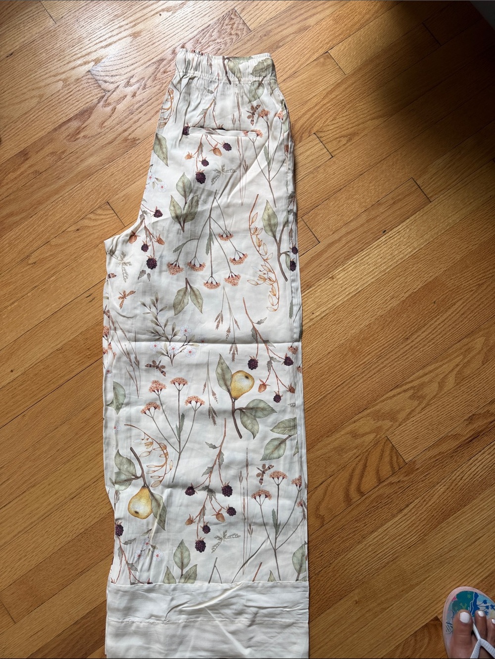 H&M Cream Wide Leg Pants with Botanical & Pear Print